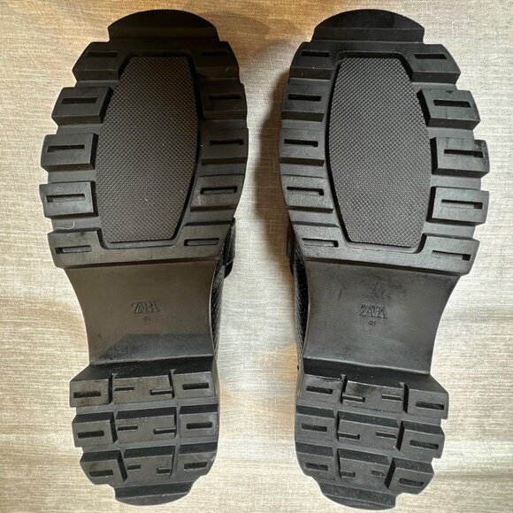 Zara Snake Faux Skin Loafers Platform Chunky Heel Black Women's Size 40 (US 9) - Picture 8 of 9